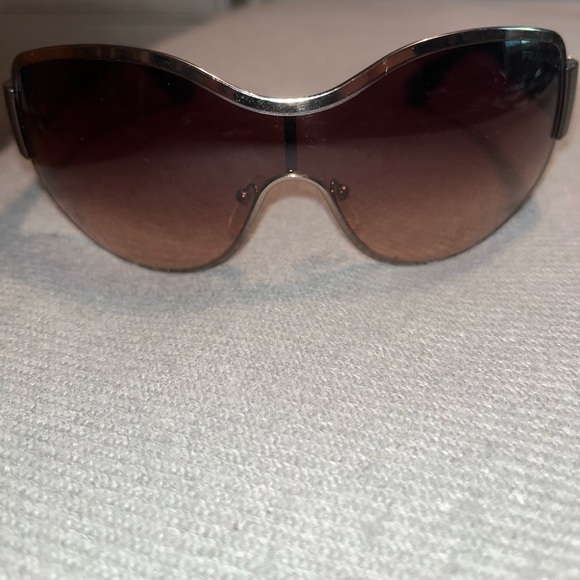 Prada vintage style shades - Picture 1 of 4